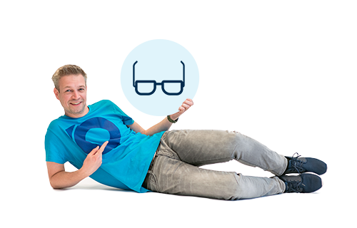 Paul_liggend_bril.png